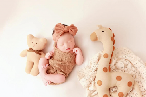 甘肃宝宝发型女绑扎方法 甘肃宝宝发型女绑扎方法